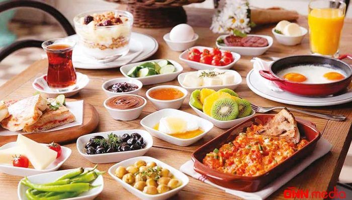 Çayın yanında bunları qəti yeməyin 