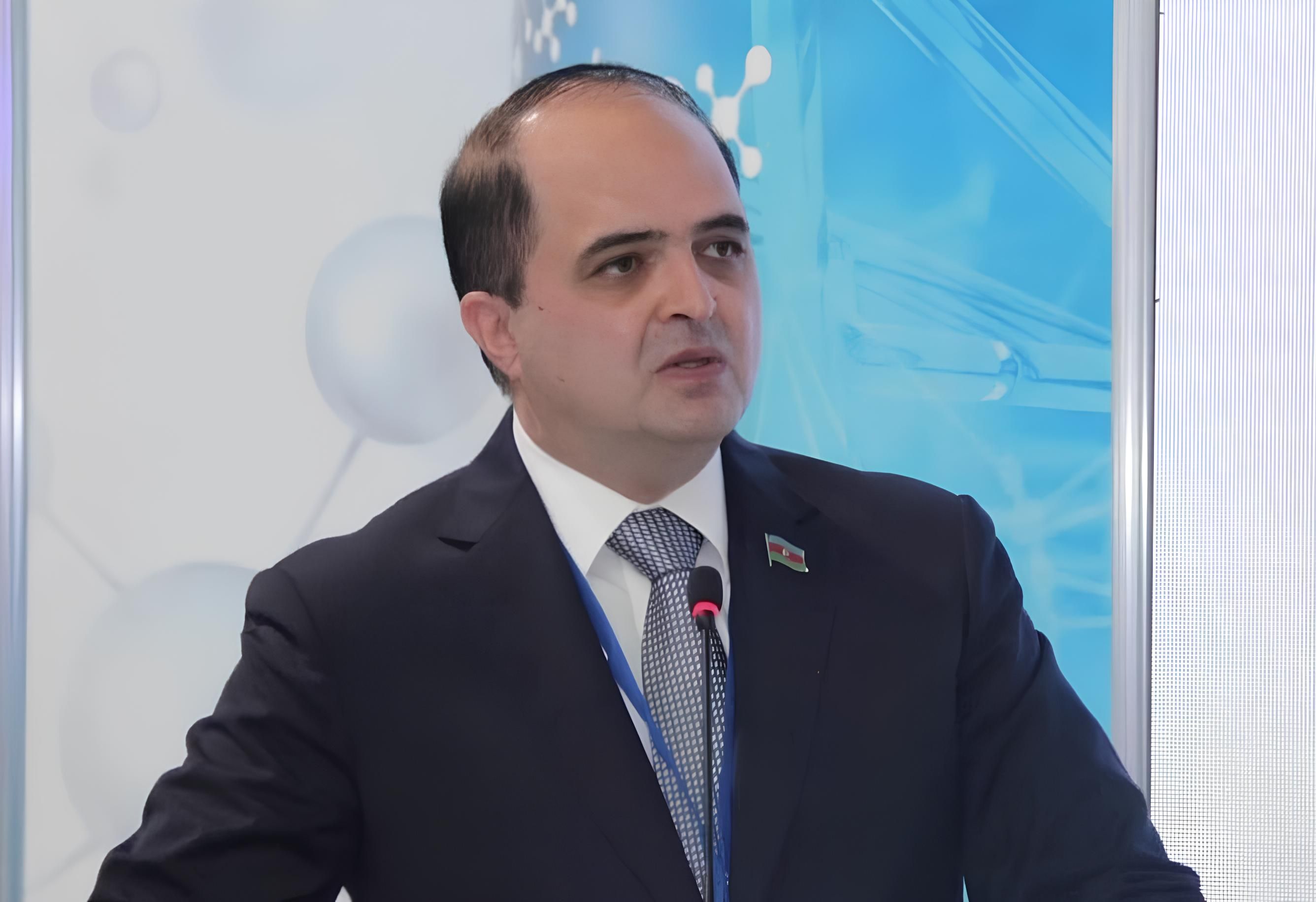 Deputatdan Tibb Universitetində təhsil haqqının artırılmasına  REAKSİYA