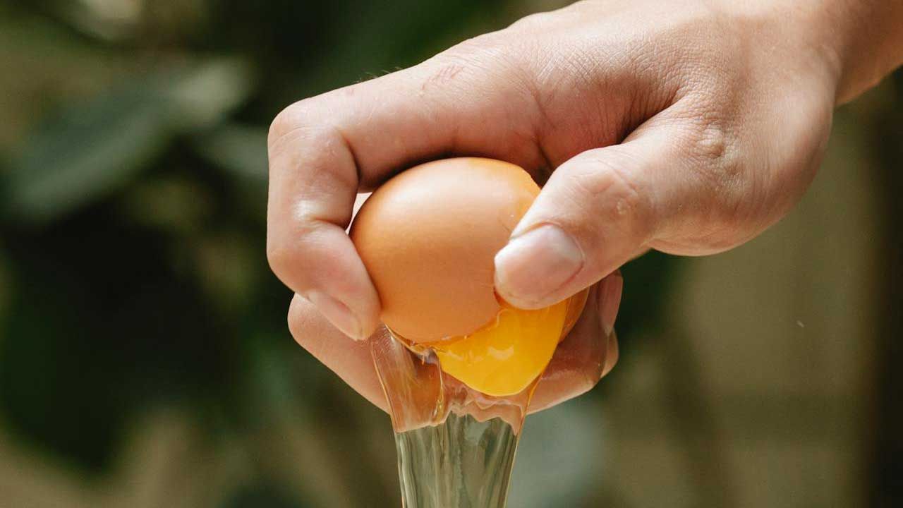 Yumurta bişirərkən edilən səhvlər -  Ürək üçün ziyanlıdır