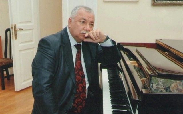 Xalq artisti Sərdar Fərəcovun durumu ağırdır -  TƏBİB