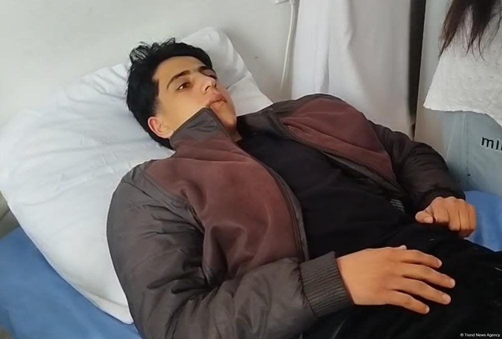 Məktəbdə döyülən uşaq bu xəstəxanaya aparıldı 