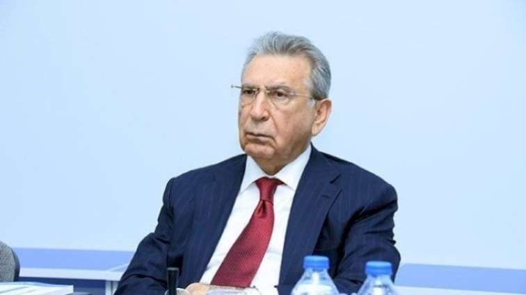 Ramiz Mehdiyevin  halı pisləşdi