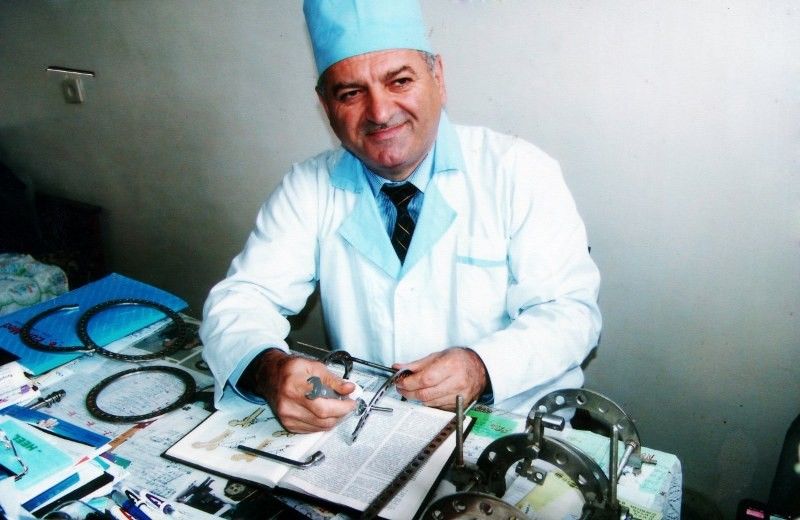 Azərbaycanda daha bir tanınmış həkim   vəfat etdi