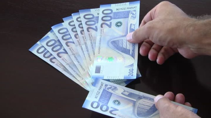 Onların əməkhaqlarına əlavənin müddəti uzadıldı 