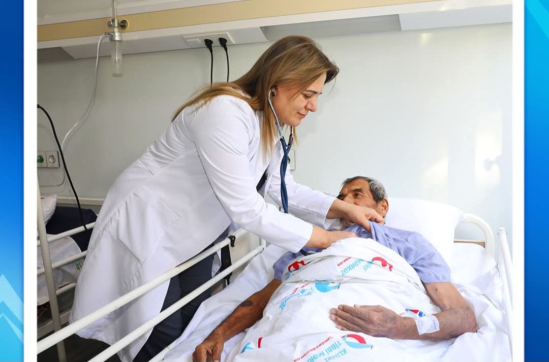 Ürək çatışmazlığı, serroz, boğulma... -  74 yaşlı xəstə sağaldı