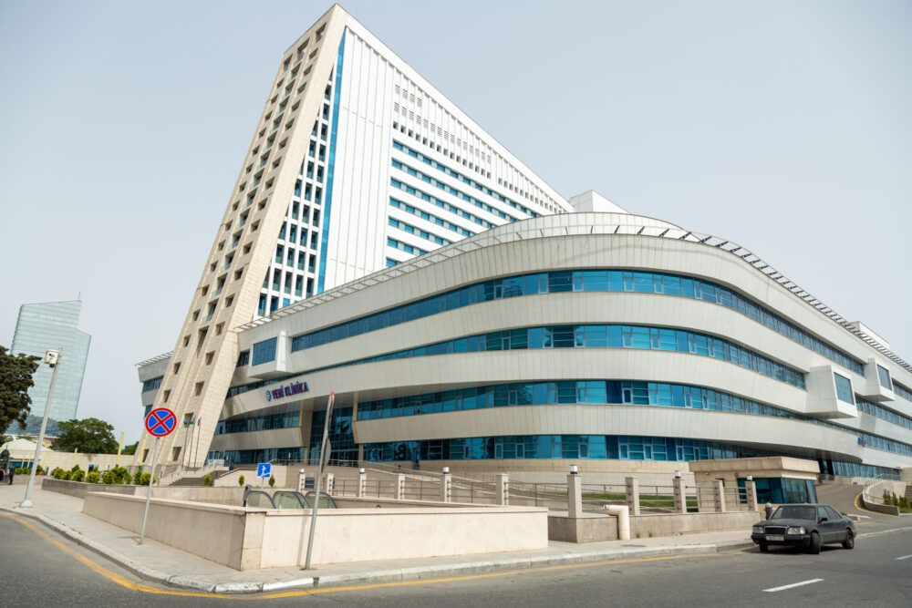 Ana doğuş zamanı öldü, körpəsi sağ qaldı –  “Yeni Klinika”da