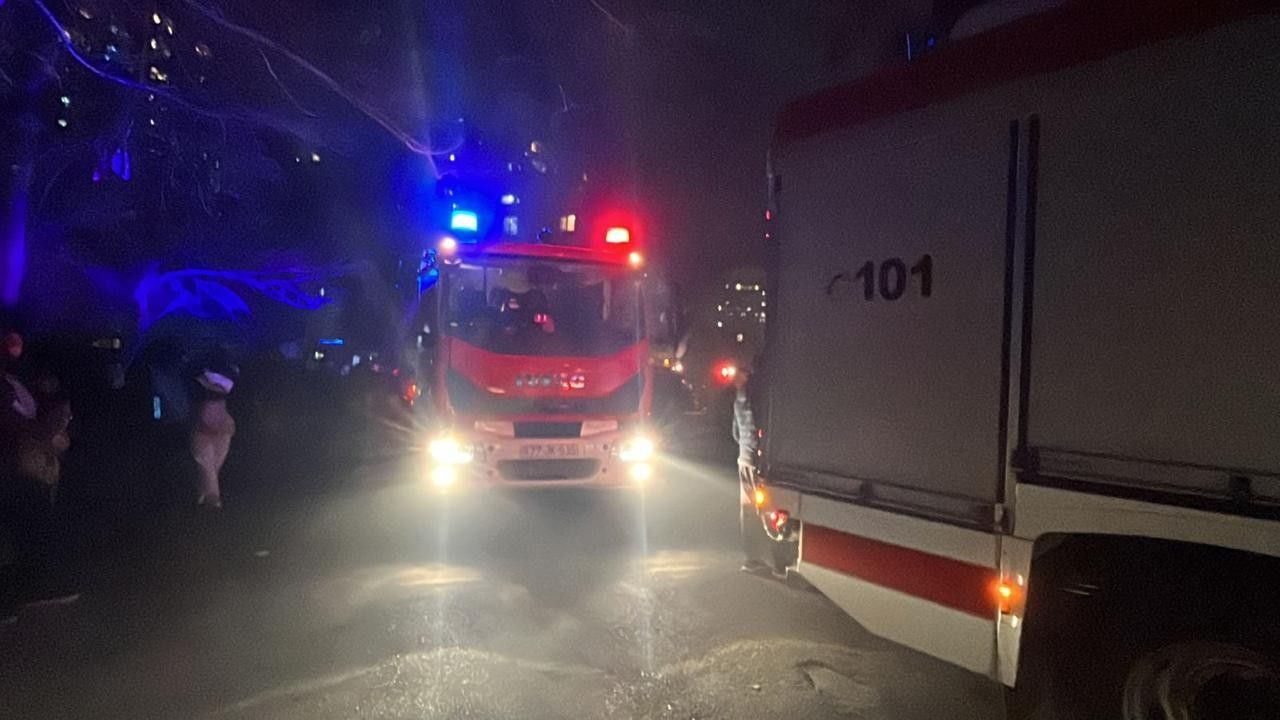 Yasamaldakı yanğında   üç nəfər ölüb, 20 nəfər zəhərlənib