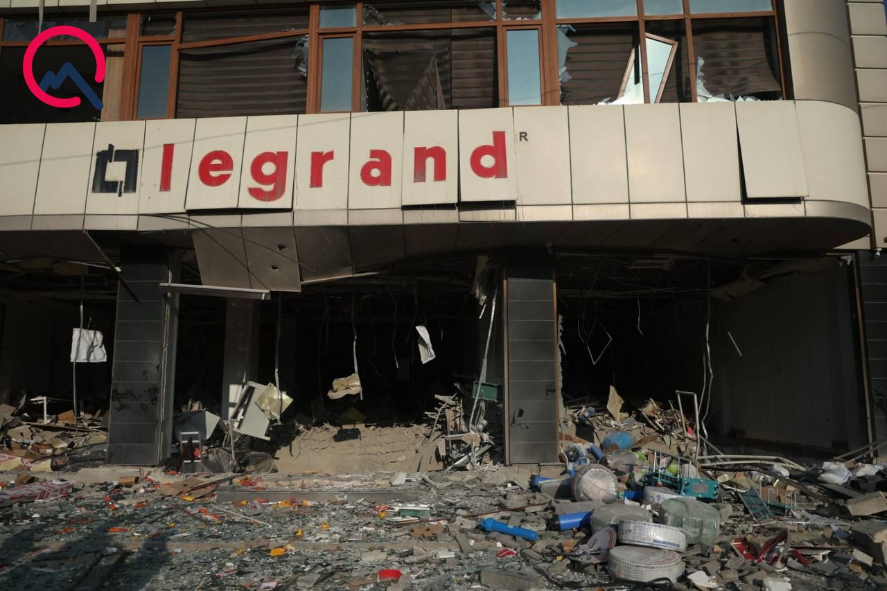 Bakıda partlayış olan ofisdən  FOTOLAR