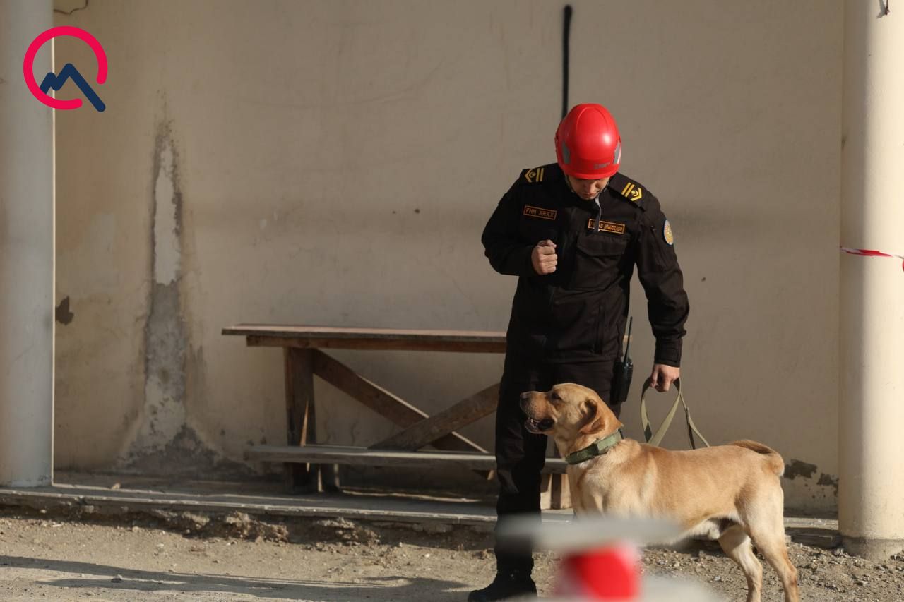Bakıda partlayış olan ofisdən  FOTOLAR