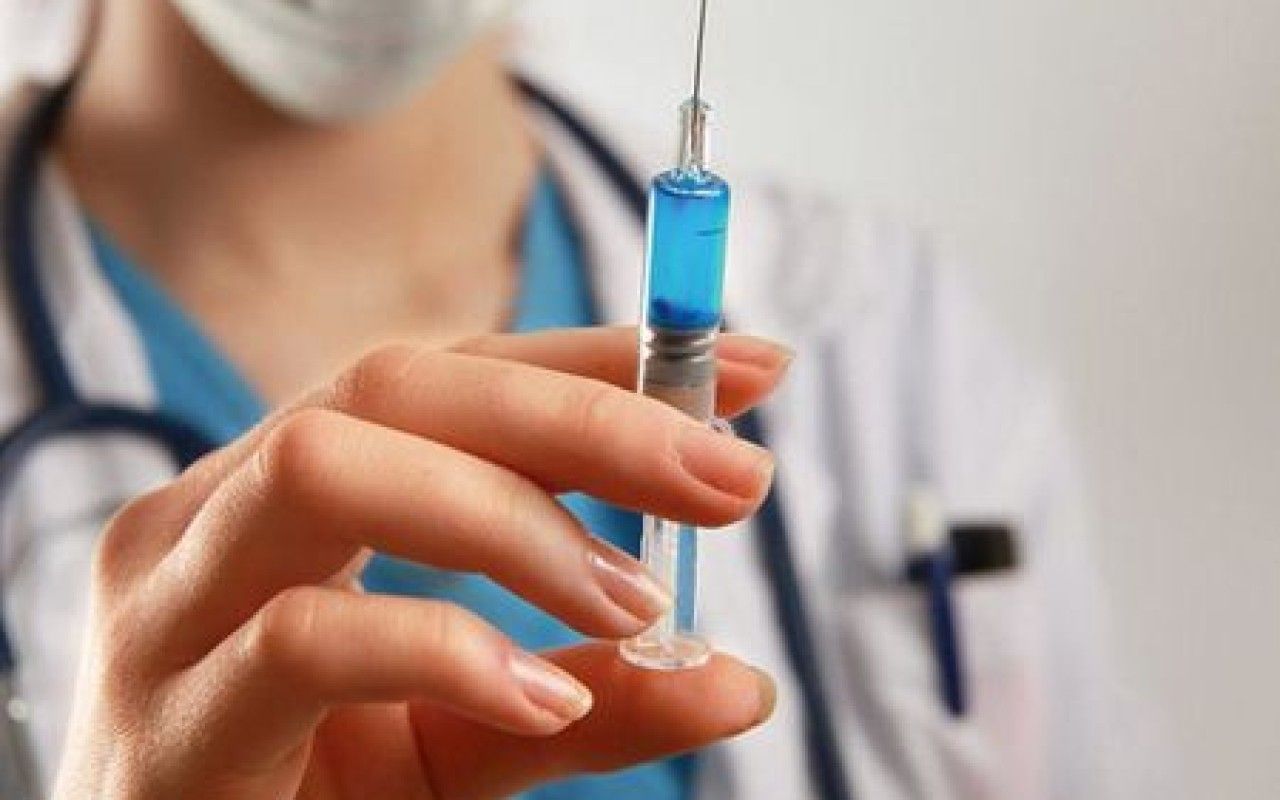 Klinikada iynə vurulan yaşlı qadın  öldü