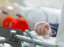 Həkimin vurduğu iynədən ölən körpə ilə bağlı   - AÇIQLAMA