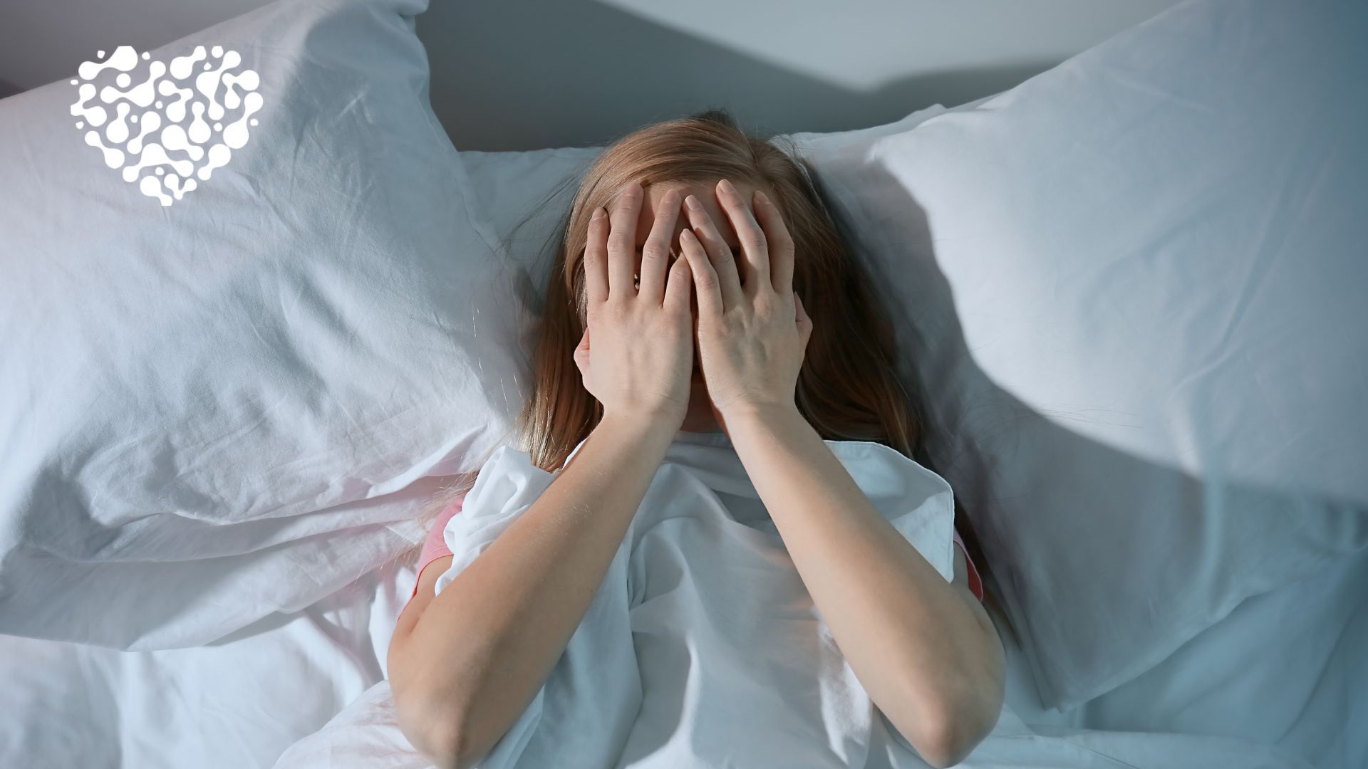 Qışda niyə bütün günü yuxulu oluruq?  