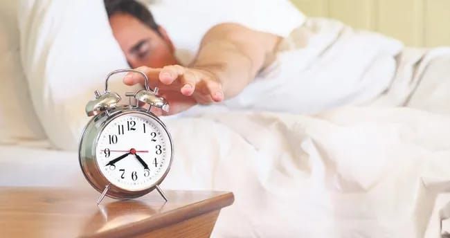 İnfarkt üçün ən kritik saatlar:  3:00 ilə 7:00 arasında...