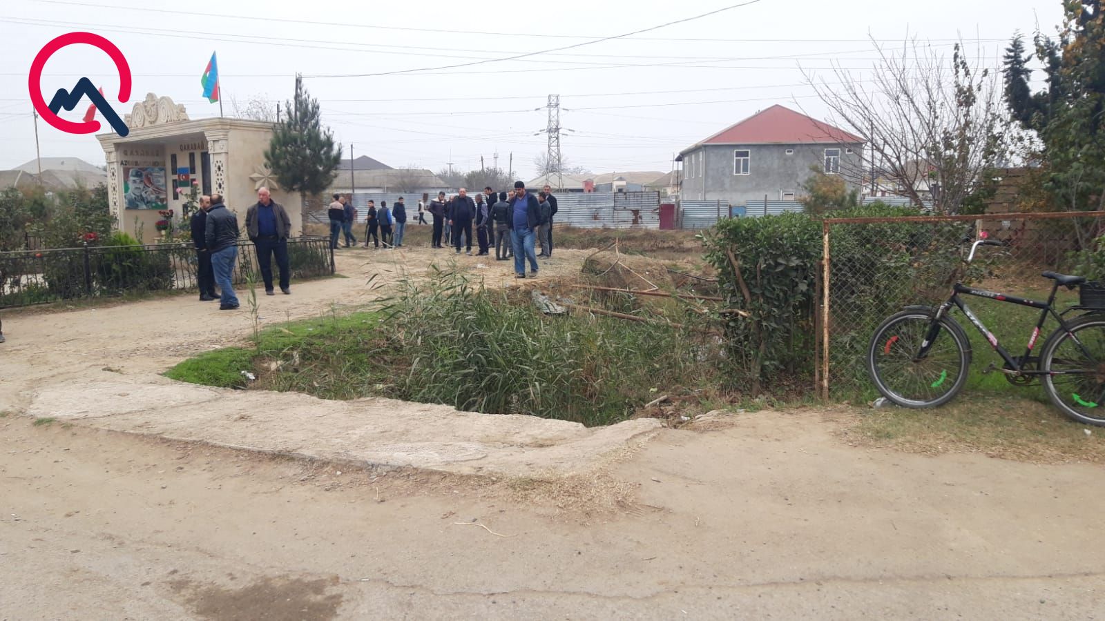 Biləsuvarda “Lexus” kanala aşdı -  5 nəfər öldü