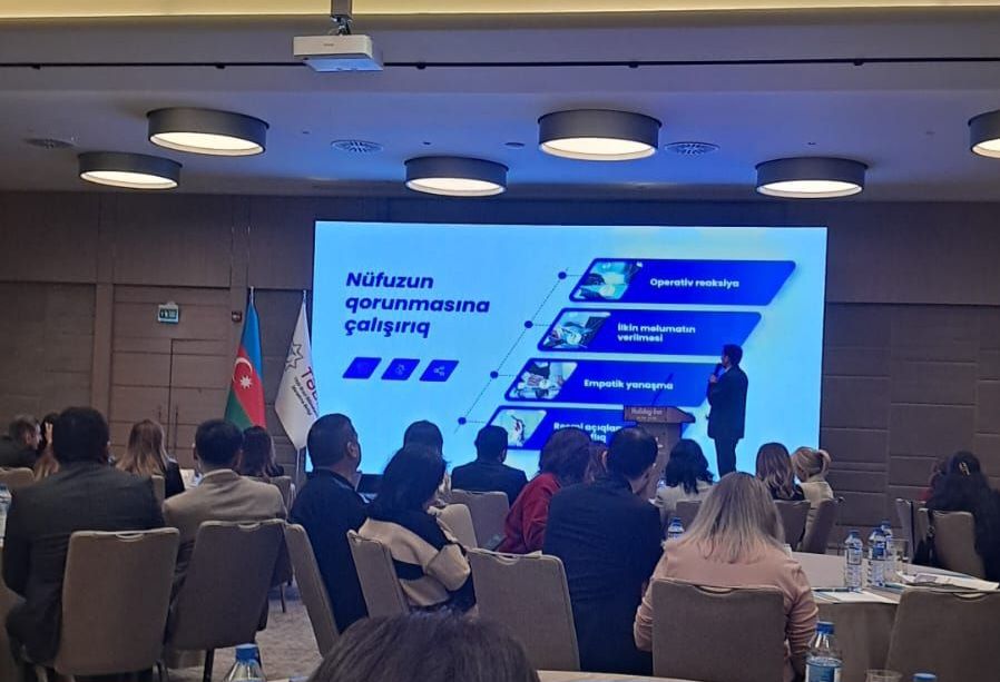 "Sağlam dialoq: media və səhiyyə kommunikasiyasında yeni paradiqmalar” mövzusunda təlim keçirildi -  FOTO