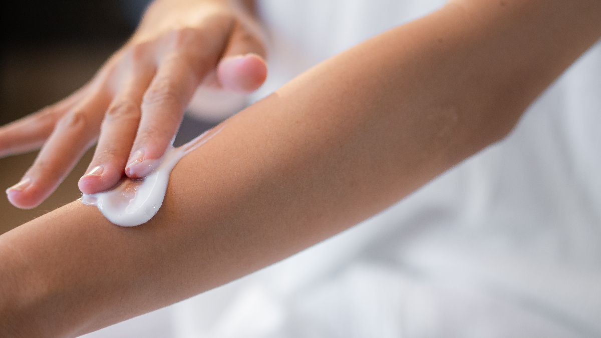 Soyuq hava dərini qurudur:  Qırmızı və qaşınan dərisi olanlar...