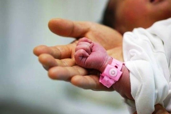 Uşaq ölümlərinin sayı 30 faiz azalıb 