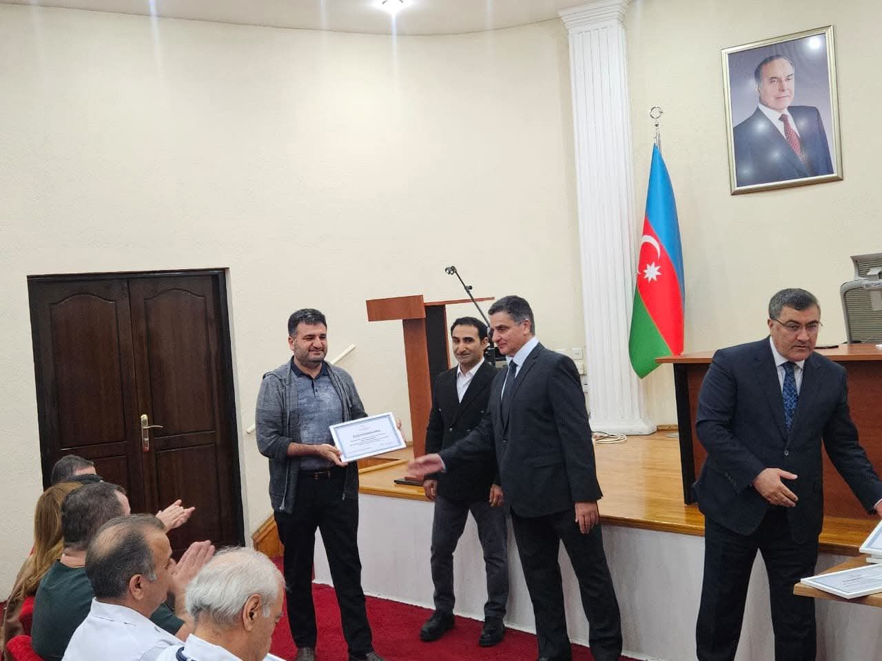 Mərkəzi Neftçilər Xəstəxanasında ilin yekun iclası təşkil olundu -  FOTO