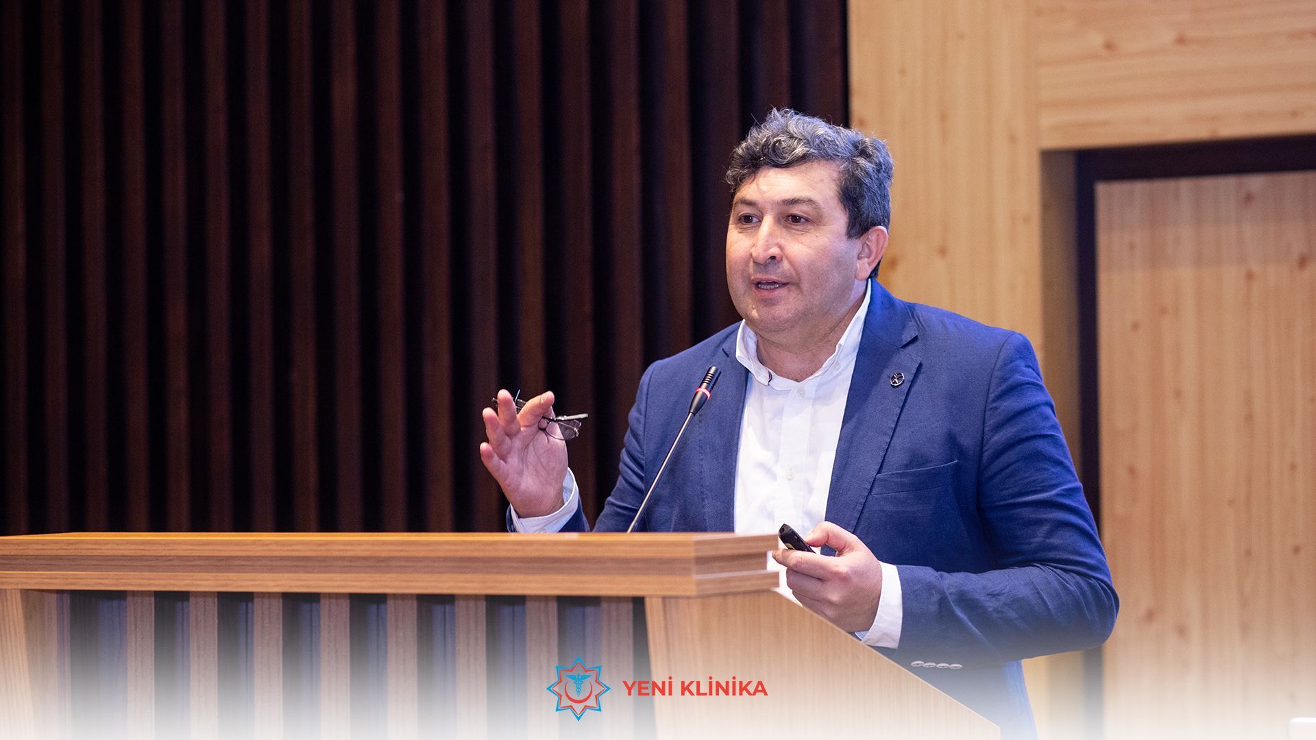 Dövlət klinikalarındakı cərrahlar gəncləri öyrətmir, hədələyir – Almaniyada çalışan cərrah səhiyyədən yazdı