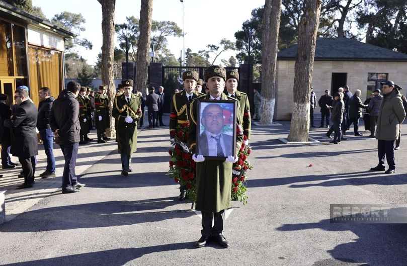 Şahin Tağıyev dəfn edildi -  FOTO