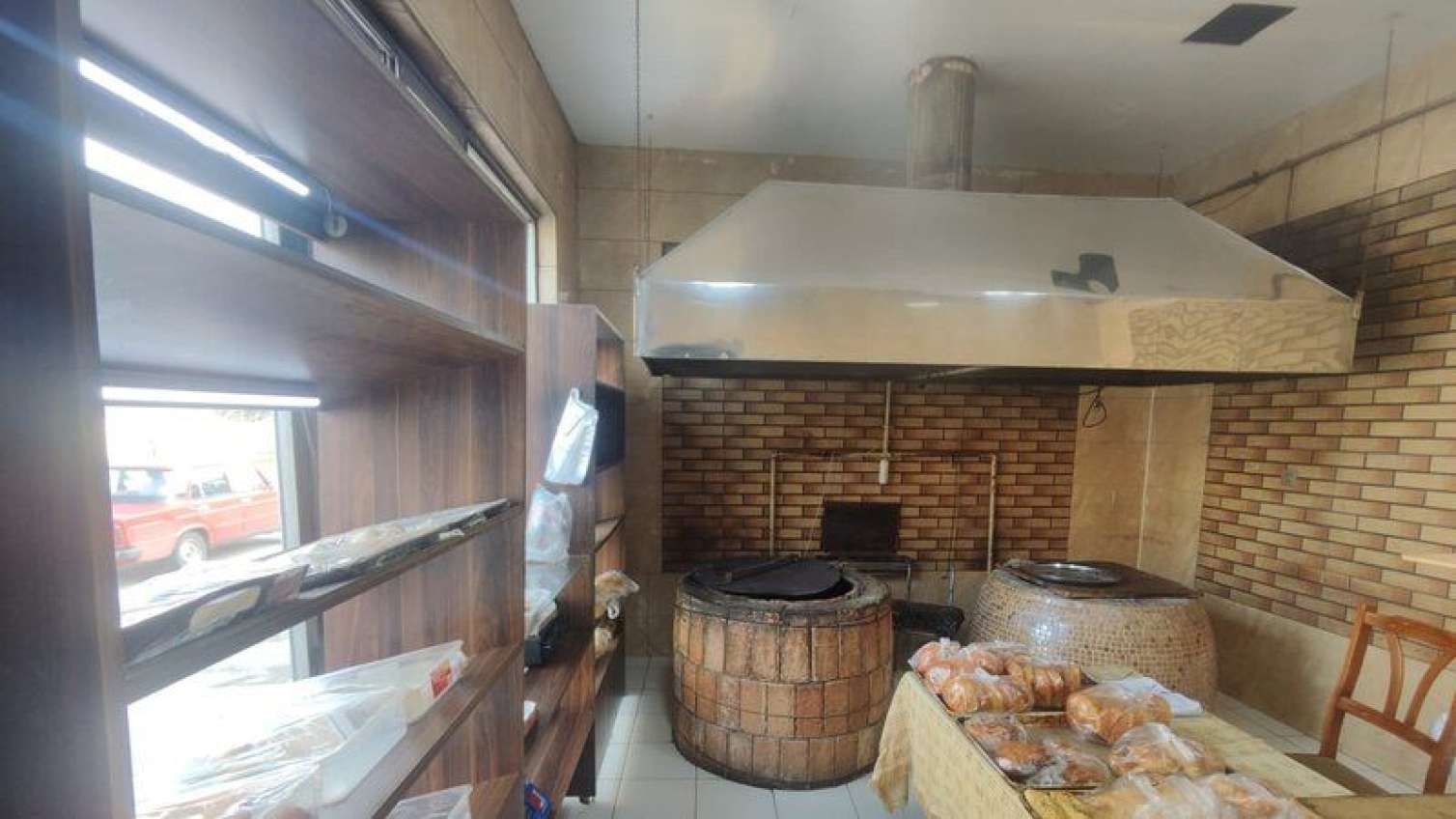 Bakıda ət qutablarına at əti qatılır 