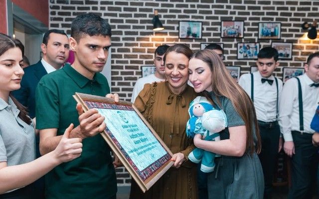 Alena Əliyeva Auitizm Mərkəzində -  FOTO
