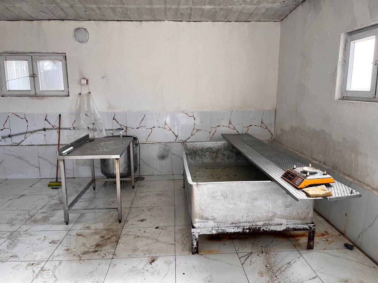 Pendir sexinin fəaliyyəti məhdudlaşdırıldı - FOTO