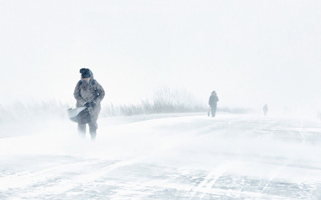 Güclü qar 200-ə yaxın insanı xəstəxanalıq etdi 