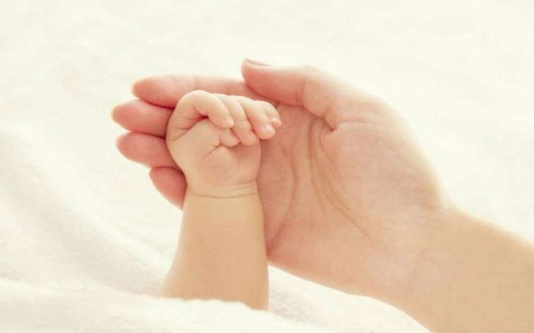 Anası tərəfindən imtina edilən körpənin son durumu 