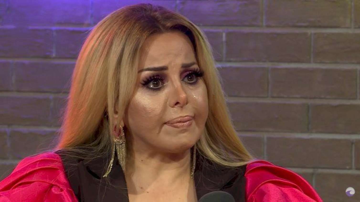 Ürəyimlə ciyərimin arasında şiş yarandı  - Müğənnidə nadir diaqnoz