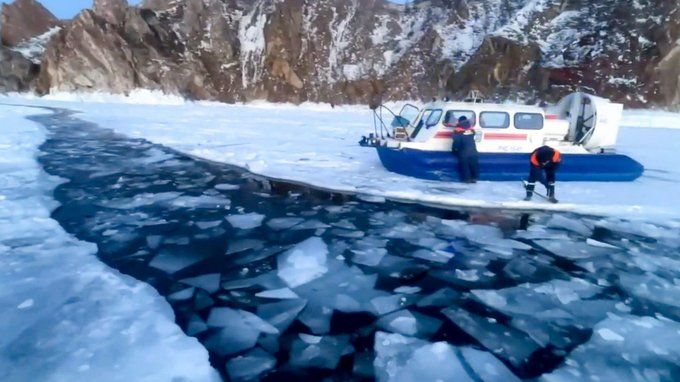 Baykal gölündə boğulan 8 nəfərin cəsədi tapıldı 