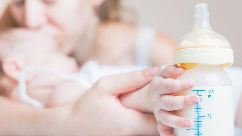 Qiyməti "od tutub yanan" uşaq qidaları:  Yerli istehsal çıxış yolu ola bilərmi?-VİDEO