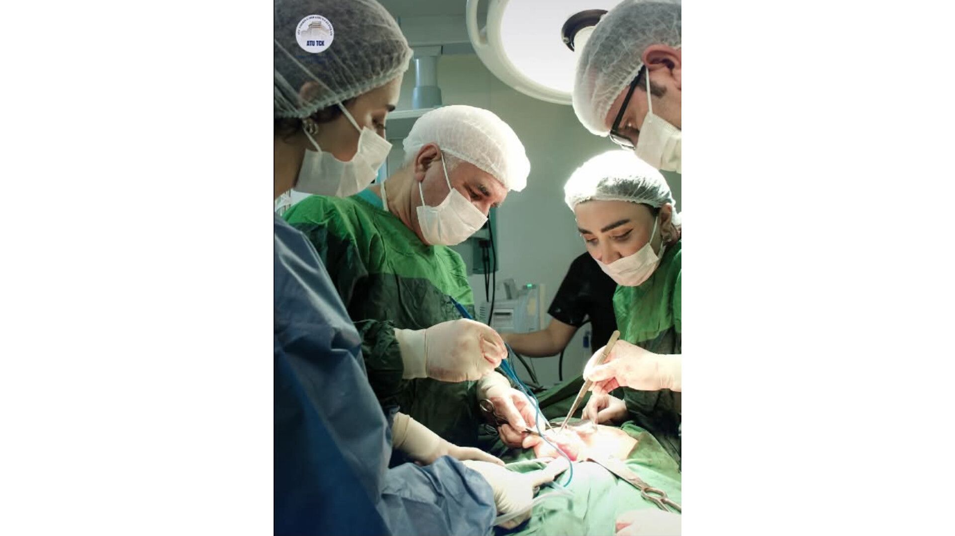 Tədris Cərrahiyyə Klinikasında nadir əməliyyat uğurla icra olundu -  FOTO