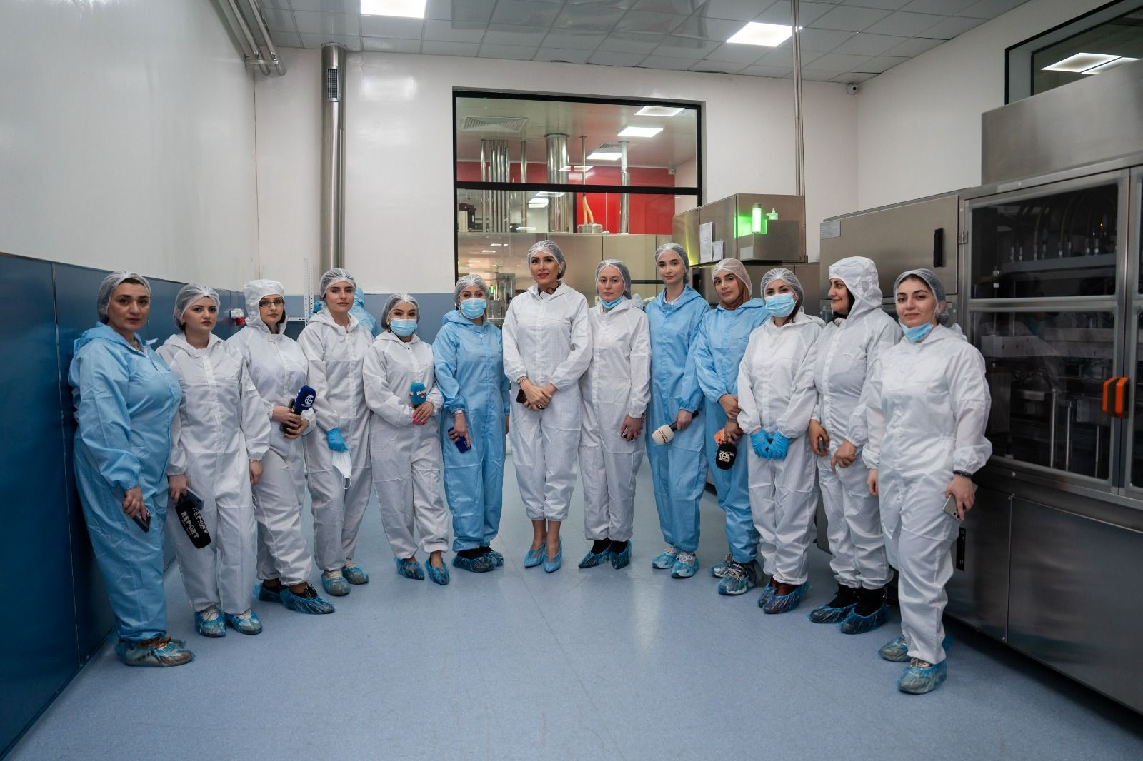 Azərbaycanda bu dərman məhsulları istehsal olunur -  Zavoda mediatur-FOTO