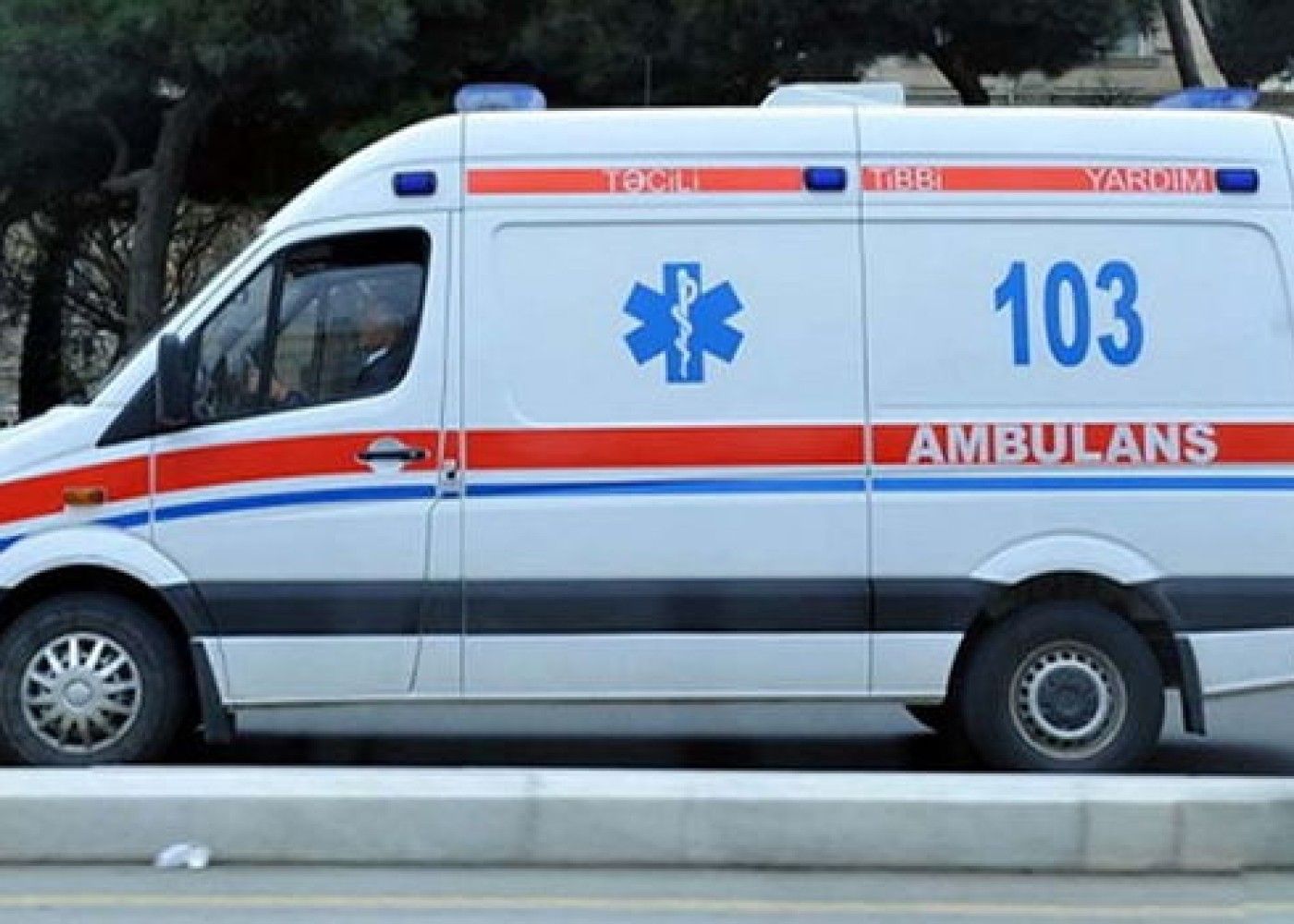 Bakıda şagird sinif yoldaşını yandırdı 