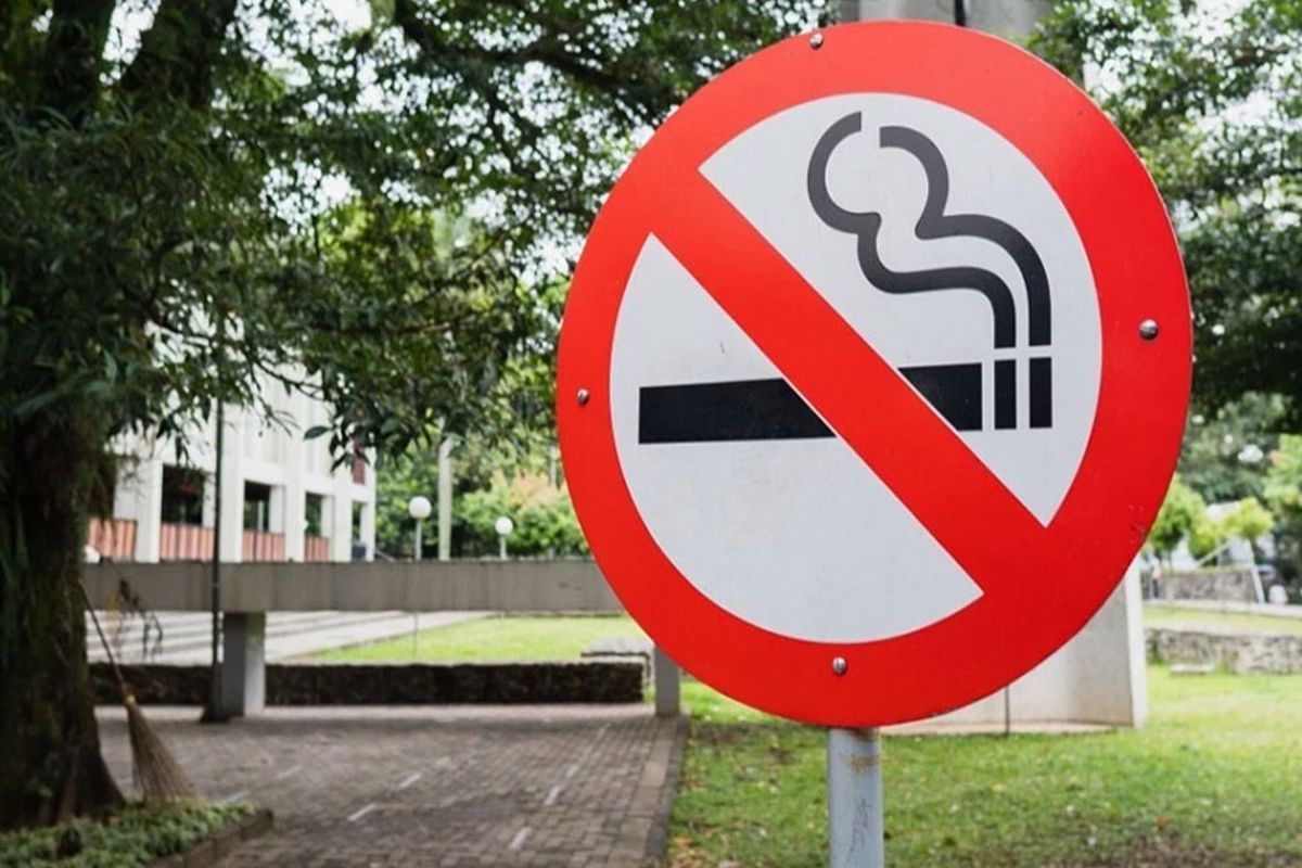 İngiltərədə  ömürlük siqaret qadağası