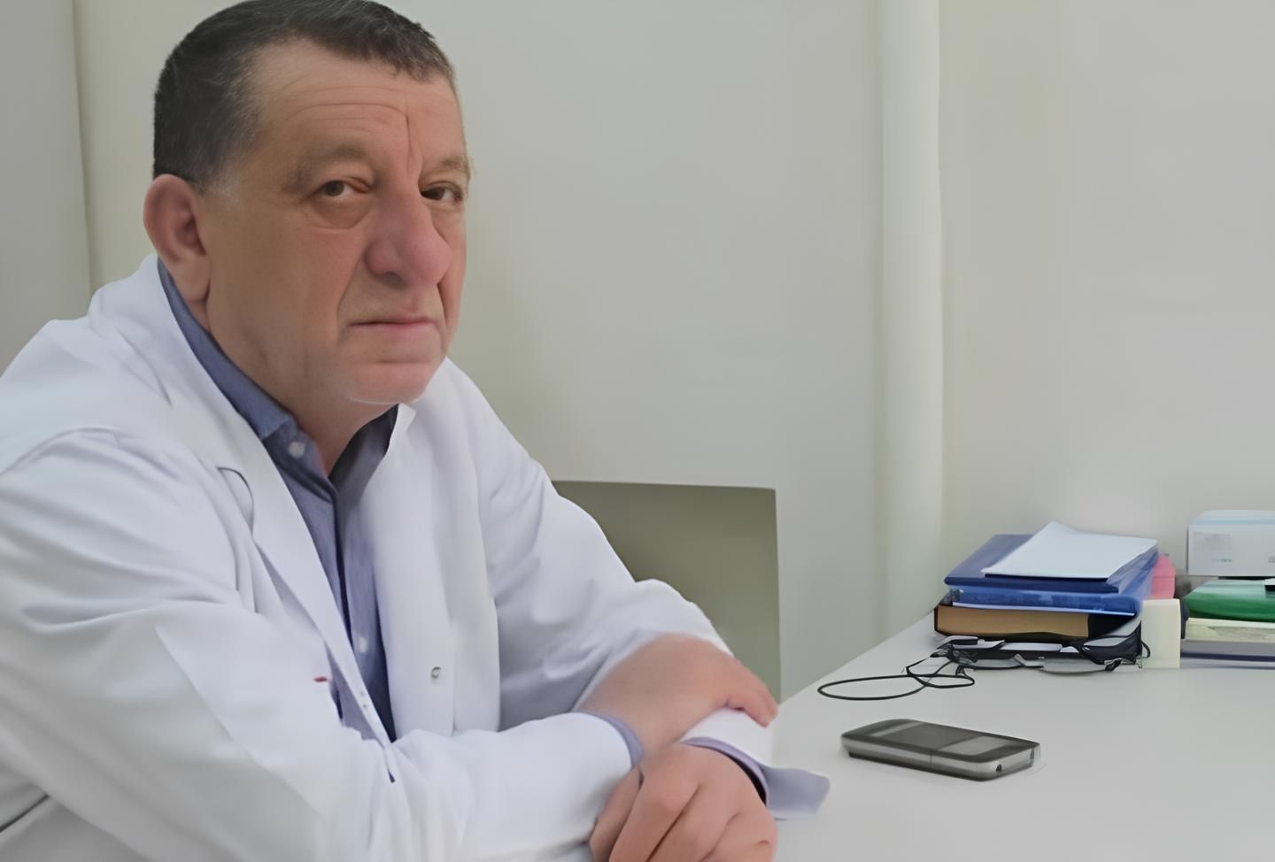 "Cibindən 50 manat çıxarıb mənə verdi, dedi ki..."  