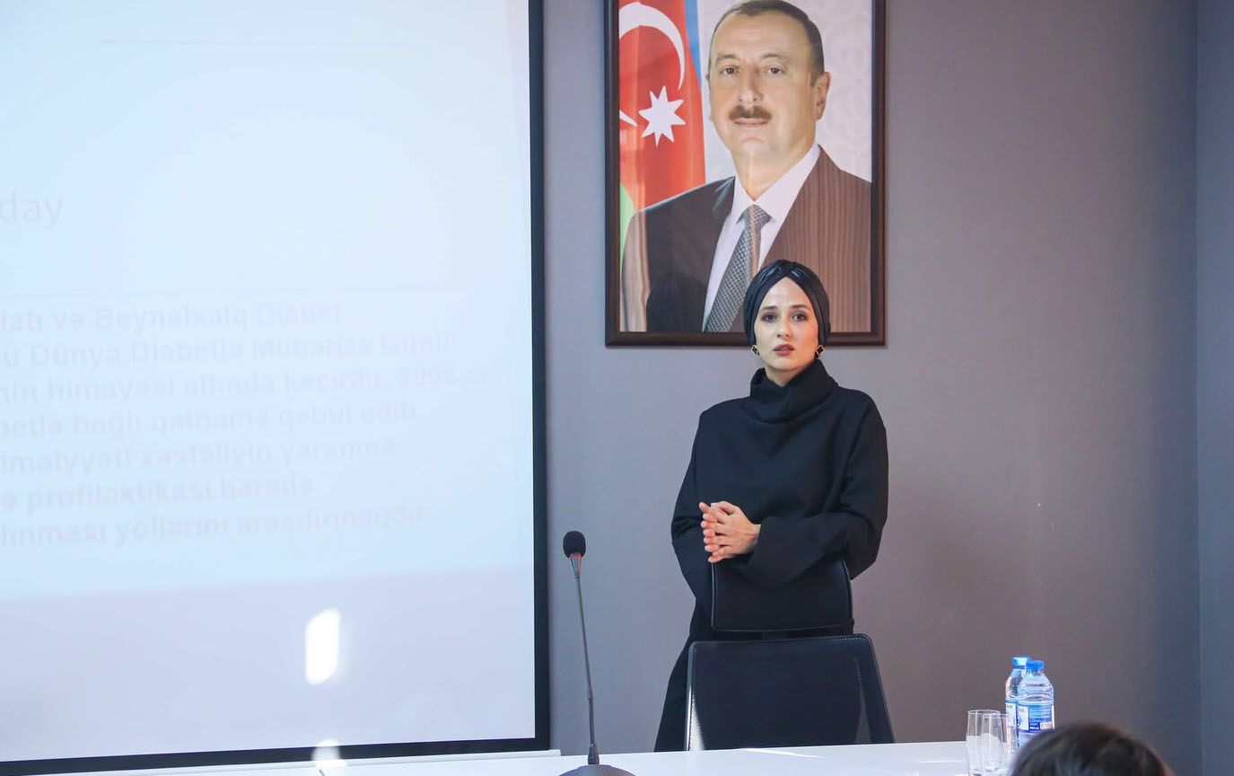 Endokrinoloji Mərkəzinin direktoru vəzifəsinə təyinat -  FOTO