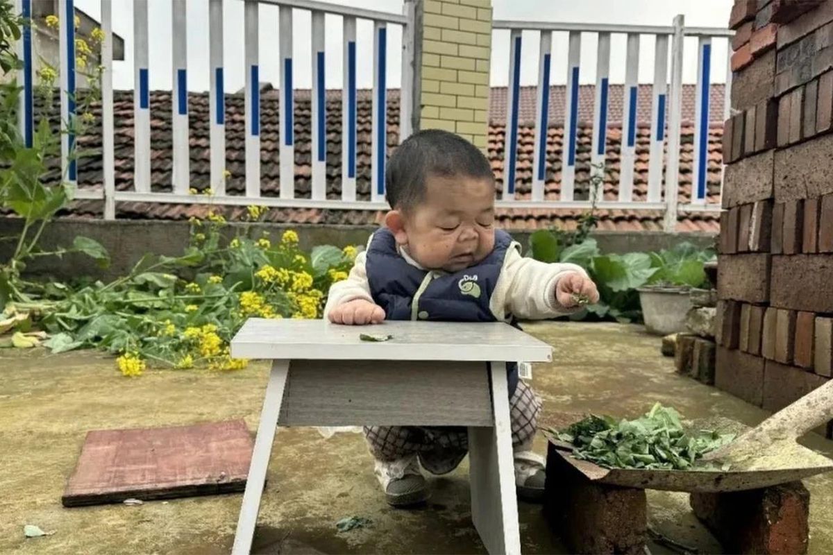 Hekayəsi milyonlarla insanı göz yaşlarına boğdu:  25 yaşındadır, amma körpə boydadır