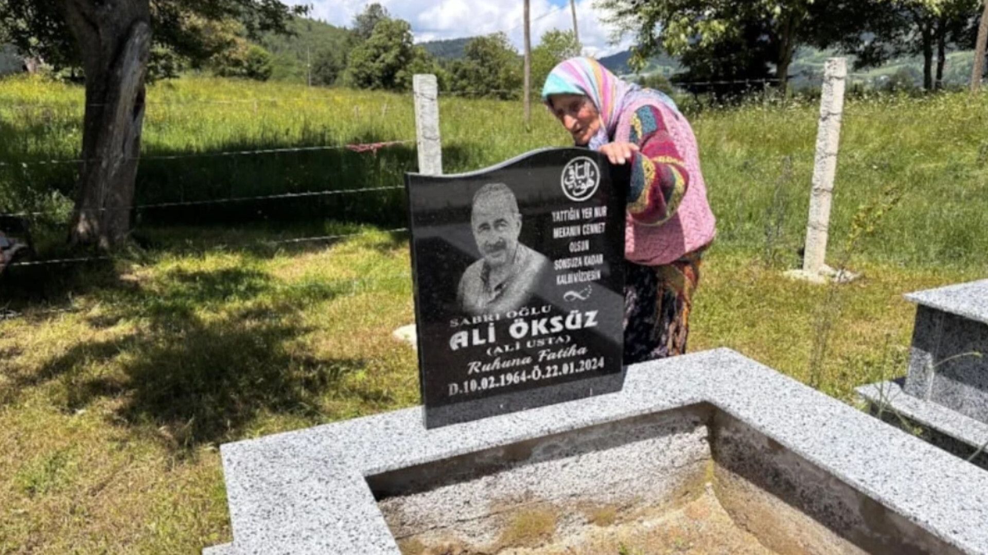 Hər gün qəbiristanlığa gedir -  Əri və oğlunu ziyarət edir-FOTO