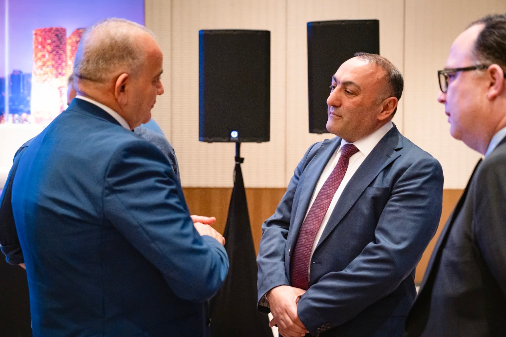 Azərbaycan Kardiologiya Cəmiyyətinin V Ürək Çatışmazlığında Yeniliklər Konqresi uğurla keçirildi -  FOTO
