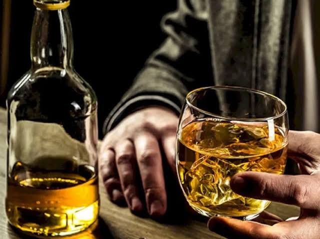 Nə qədər araq içəndə    bağırsaqda şiş yaranır?