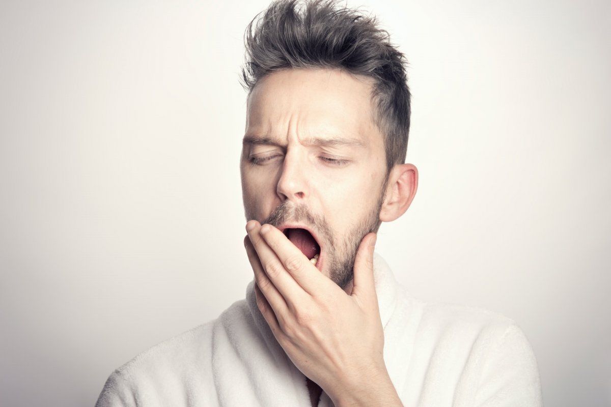 Çətin yuxuya gedənlərdə insult riski çox artır  – Diqqət