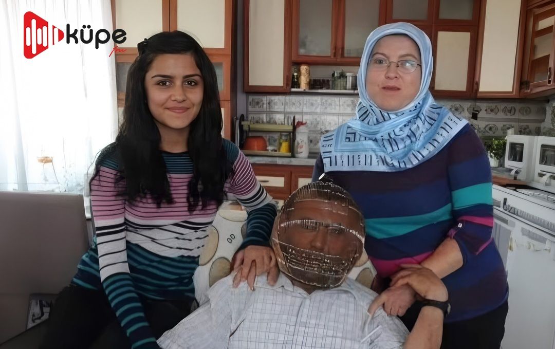 Siqareti tərgitmək üçün başına qəfəs taxdı -  Qeyri-adi üsul - FOTO