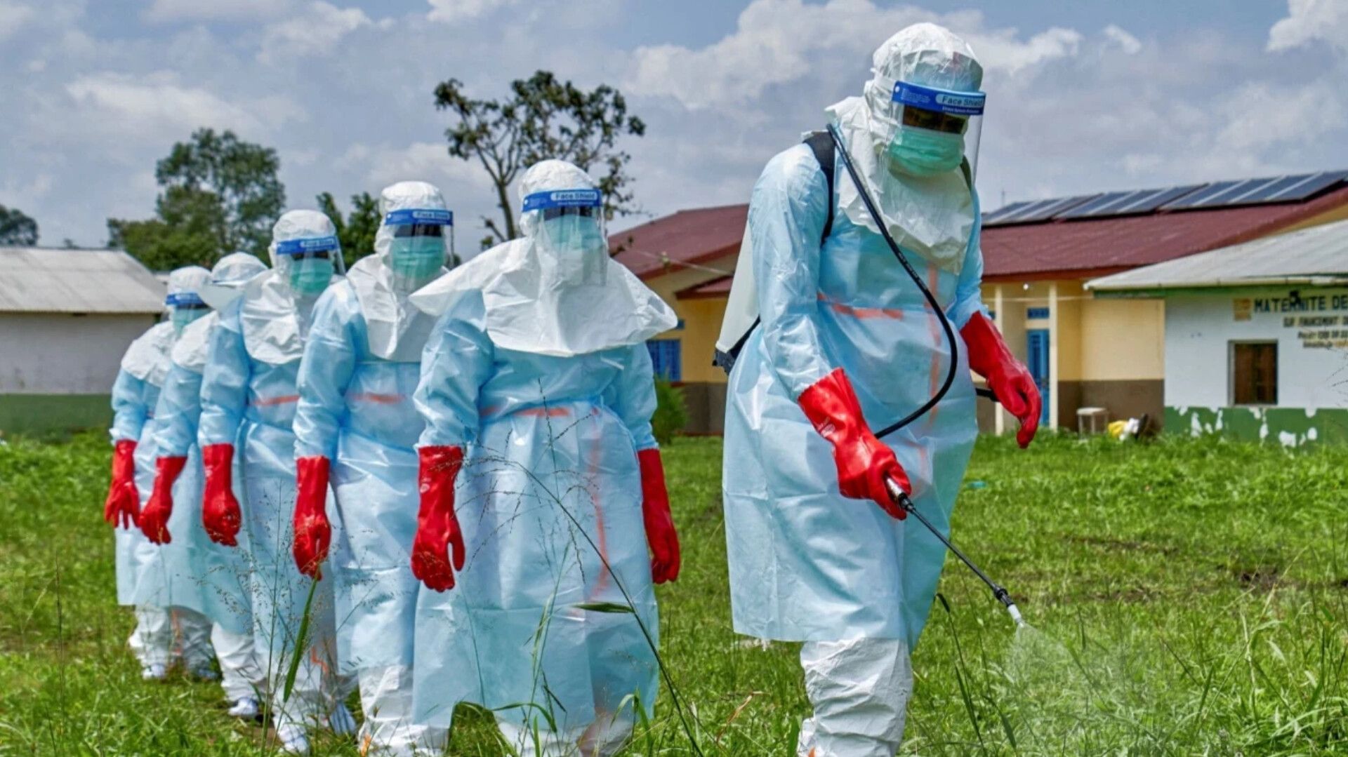 Yüzlərlə insanı öldürən epidemiyada böyük narahatlıq:  Virus mutasiyaya uğrayıb
