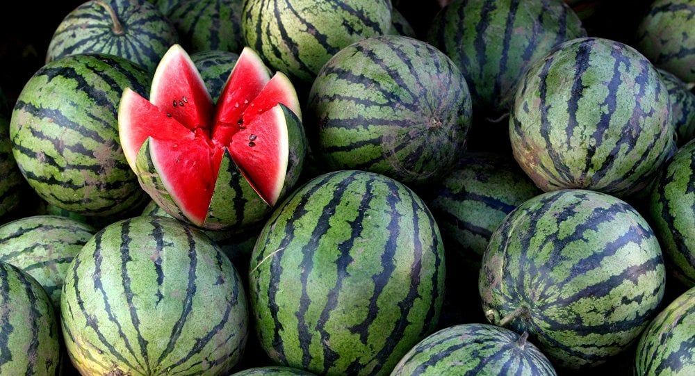 Bu yay Azərbaycanda qarpızdan zəhərlənən olubmu? 