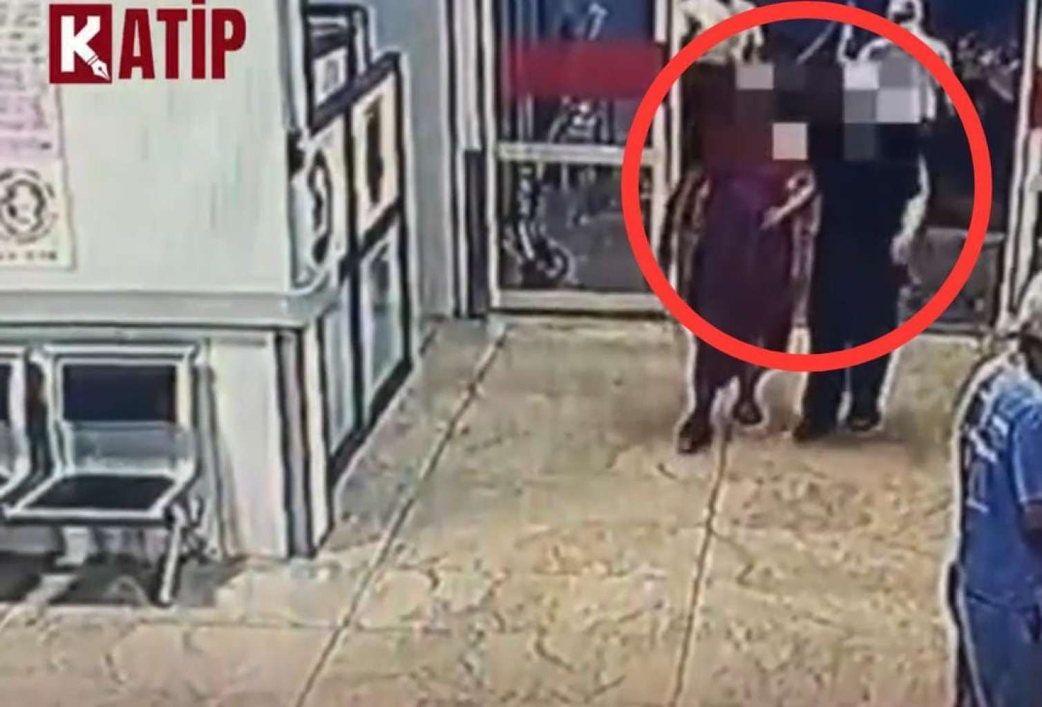 16 yaşlı qız xəstəxana tualetində doğuş etdi 