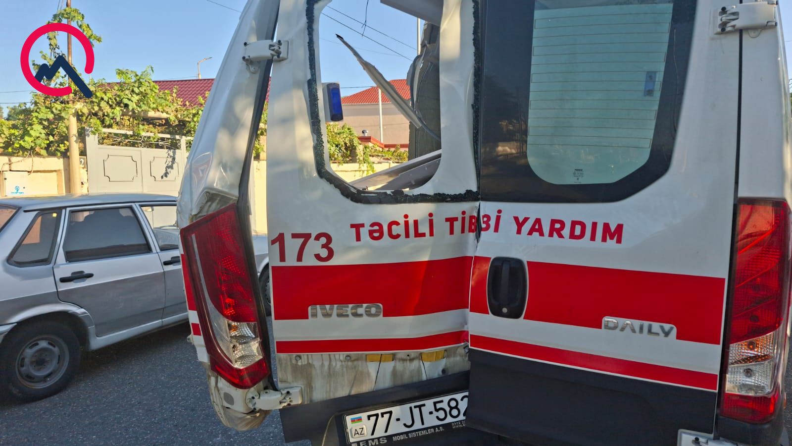 Qusarda təcili yardım maşını qəzaya düşdü -  FOTO
