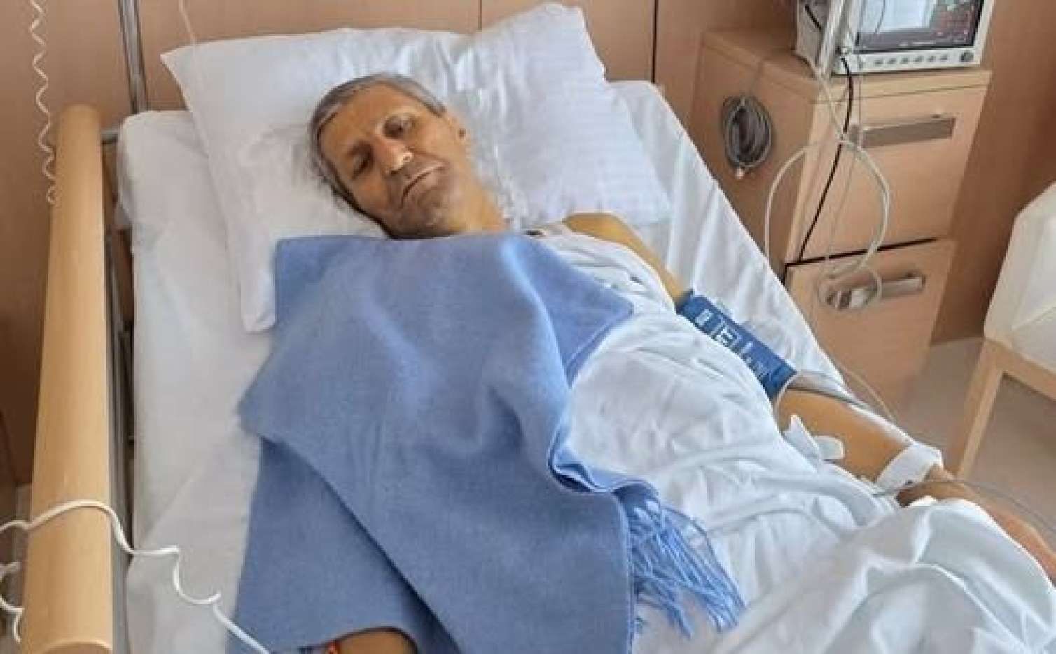 Əvəz Zeynallı vəfat etdi 