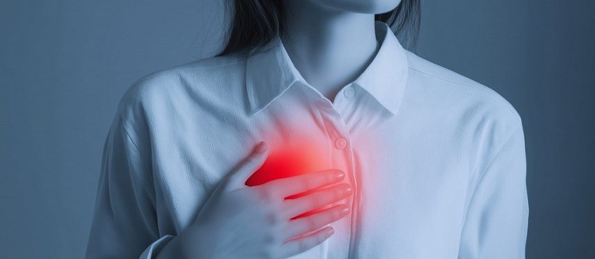 Döş qəfəsi nahiyəsində güclü narahatlıq  – Ani ölümün xəbərçisi ola bilər